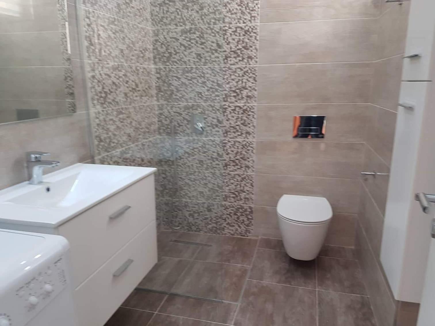 Spacious Apartment Near The Beach Saranda Extérieur photo