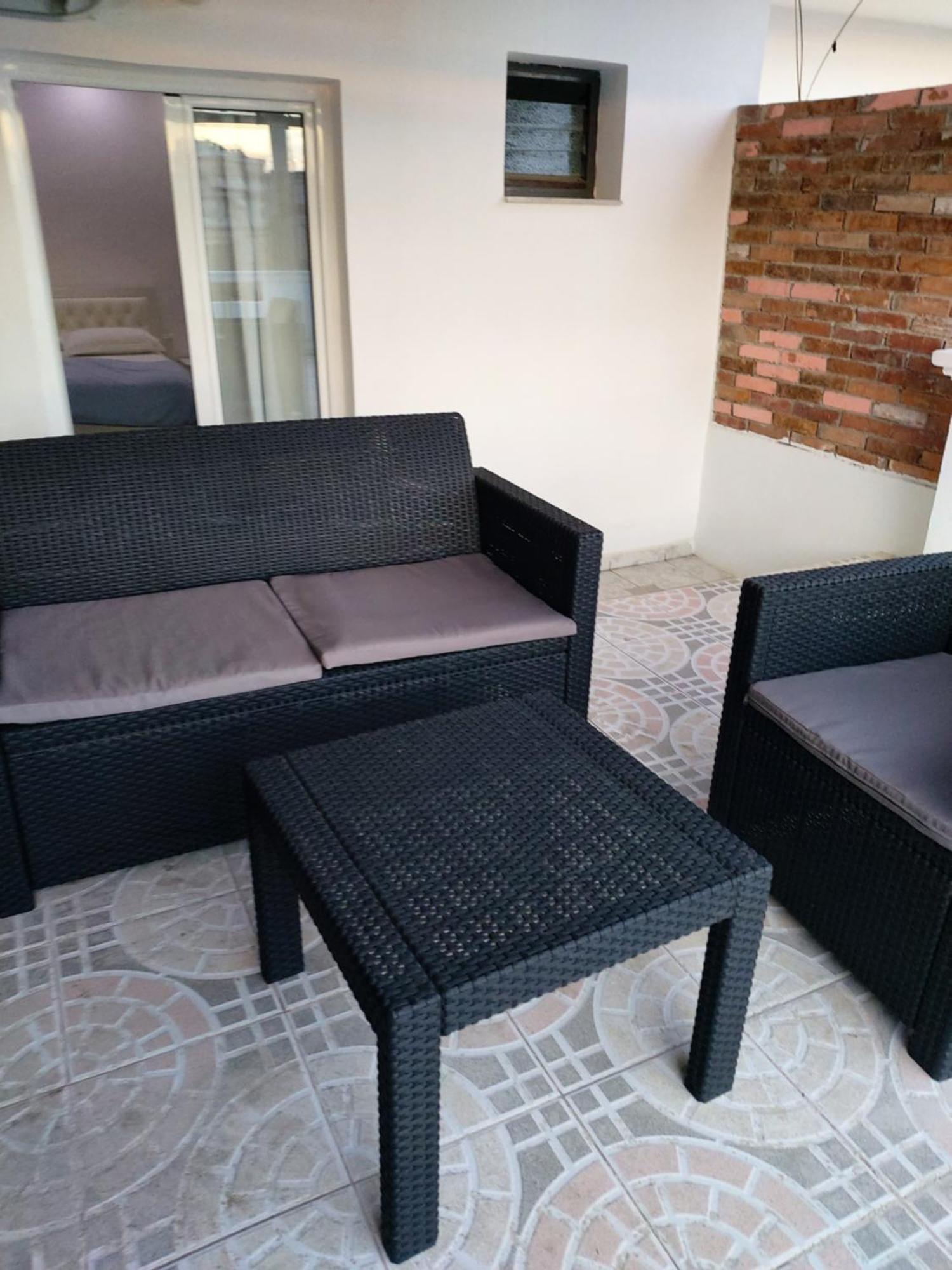 Spacious Apartment Near The Beach Saranda Extérieur photo