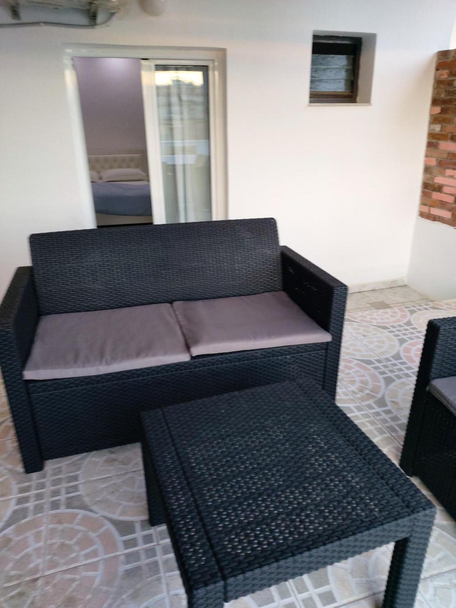 Spacious Apartment Near The Beach Saranda Extérieur photo